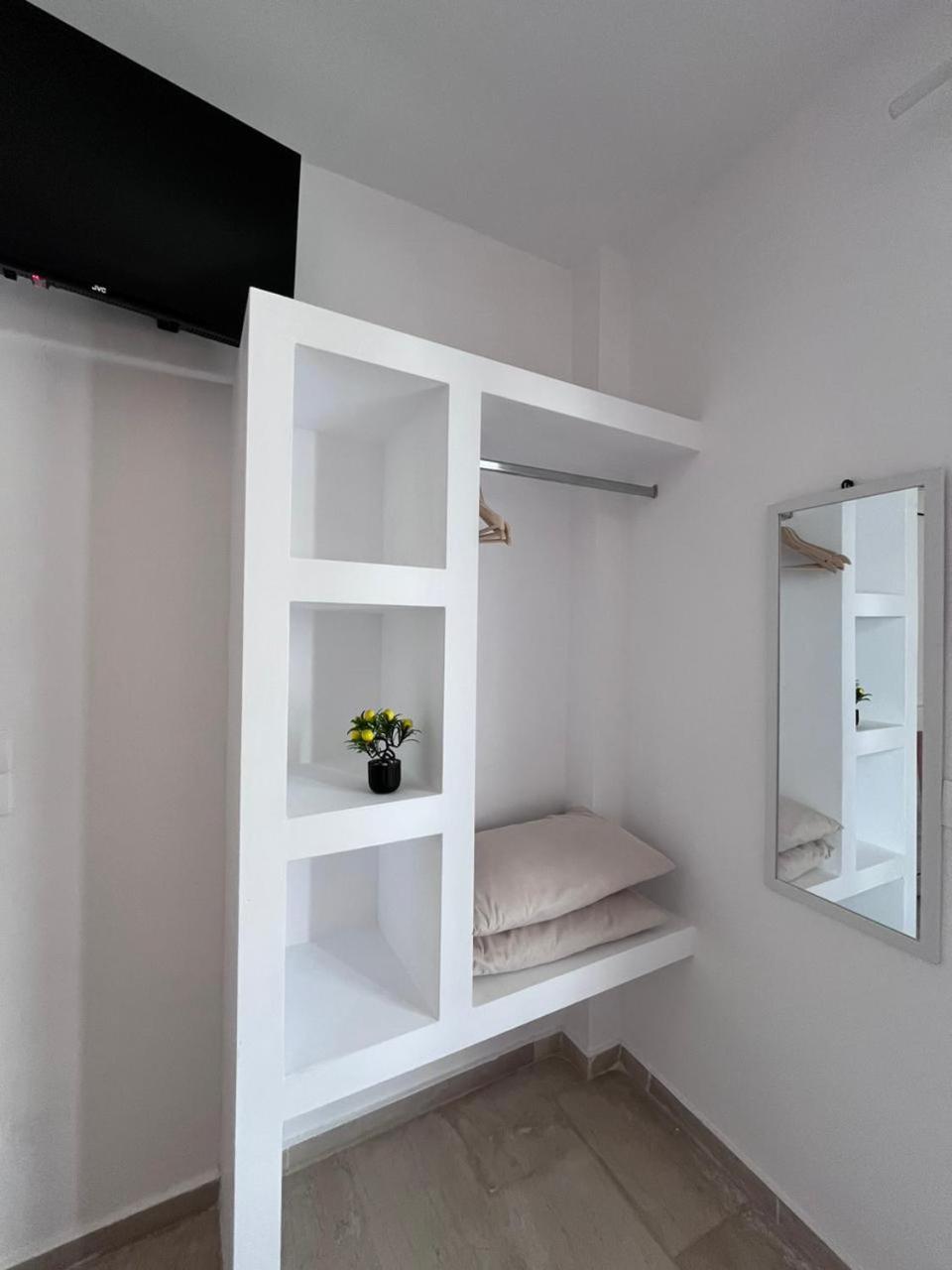 Nisea Apartments Іпсос Екстер'єр фото